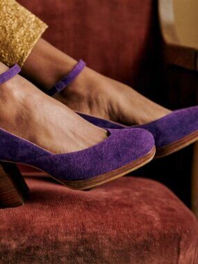Rare Sézane Lizzie Babies in Violet Suede, Size 10